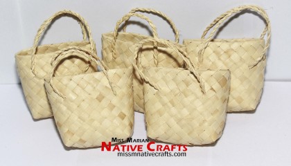 Mini Buri Palm Leaf Kete Bags Favors