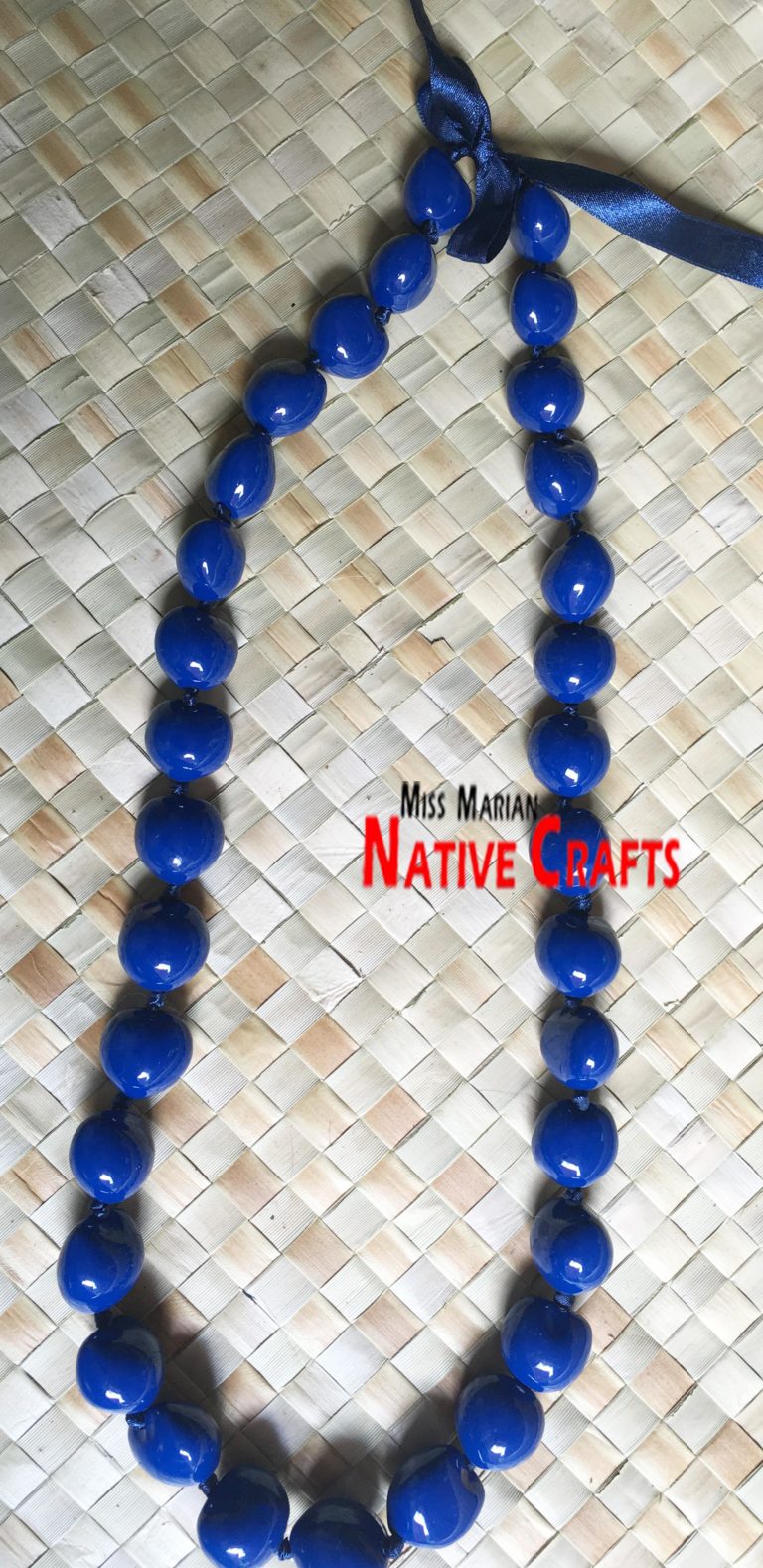 Hawaiian Kukui Nuts Leis (Blue)